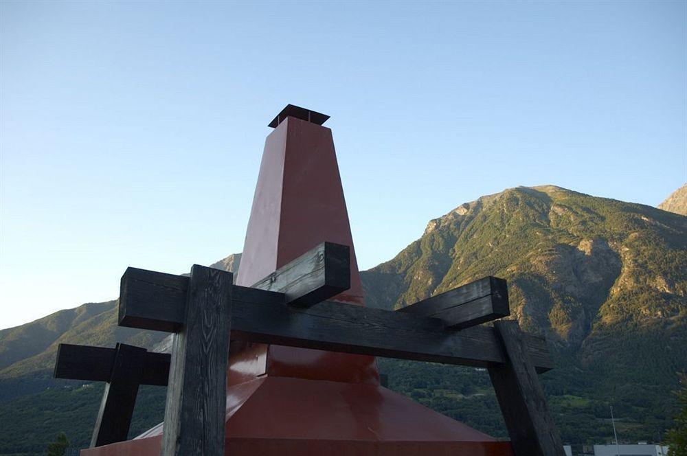Hotel Village Pollein Exterior foto
